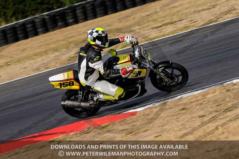 enduro digital images;event digital images;eventdigitalimages;no limits trackdays;peter wileman photography;racing digital images;snetterton;snetterton no limits trackday;snetterton photographs;snetterton trackday photographs;trackday digital images;trackday photos